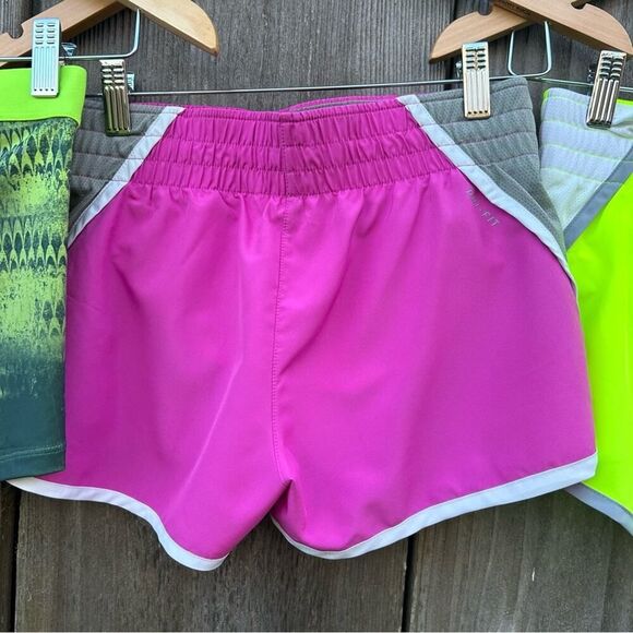 NIKE PRO Shorts Womens Sz Small Compression Training 3.0"  Neon NWOT Spandex - Picture 7 of 15